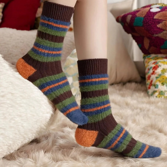 🆕️Cozy Fuzzy Striped Socks 3-Pack | Soft & Warm Fluffy Winter Lounge Socks🧦 - Picture 10 of 15